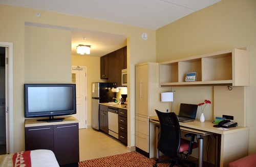Mount Mourne Hotel | TownePlace Suites by Marriott Charlotte Mooresville