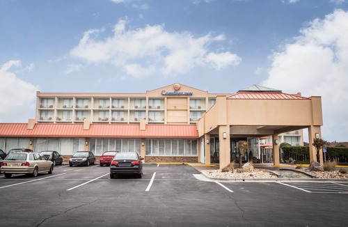 Kill Devil Hills Hotel | Comfort Inn on The Ocean