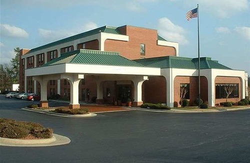 Roxboro Hotel | Hampton Inn Roxboro