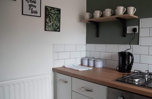 Newcastle-upon-Tyne House | City Centre w/Free Parking 4 Bedroom Sleeps 6