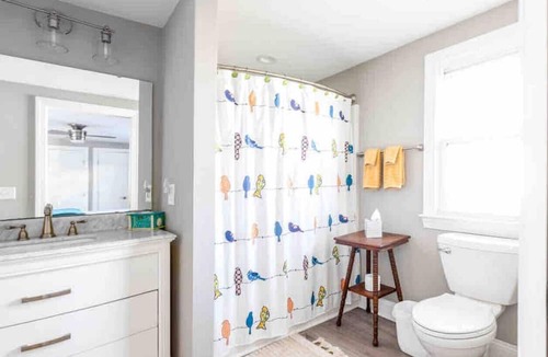 Carteret County House | Water View w/ 2 Bedrooms and Large Porch