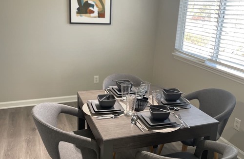 Graham Apartment | Peaceful Two Bedroom