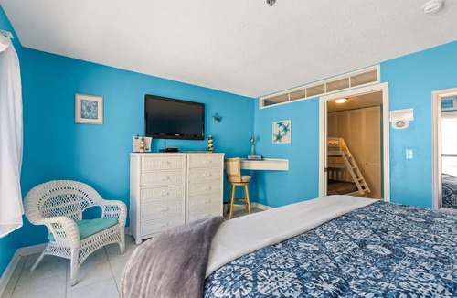 McCutcheon Field Condo | OceanView at Villa Capriani-Master Ste 1-Sleeps up to 5