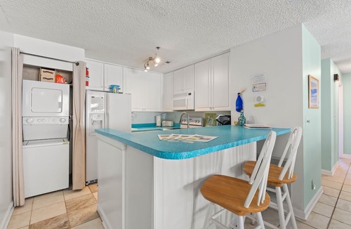 McCutcheon Field Condo | Where the Ocean is Kissed by the Sun - Master Ste. 3 - Sleep 16 w/Ocean View