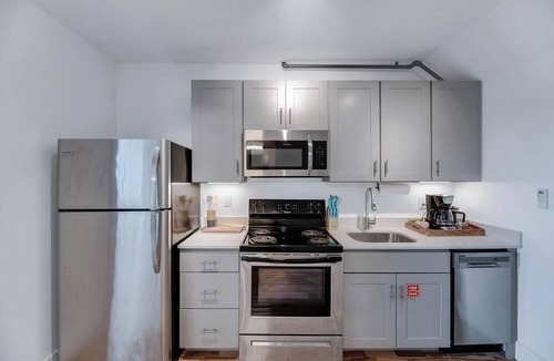 Wilson Apartment | The Whirlistay- family friendly, downtown Wilson, next to the whirligigs!