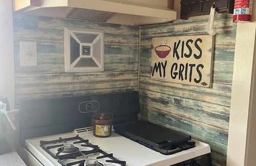 Plymouth Cottage | Home Away From Home ~ Plymouth Cottage Washington County