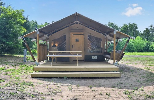 New River Cabin | Glamping in Blacksburg on the New River