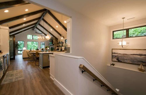 Lake Lure House | Relaxing Lake Retreat~EV Charger~Sleeps 15