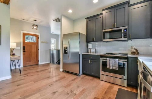 Fairview House | Asheville Mountain Retreat with Incredible Views!