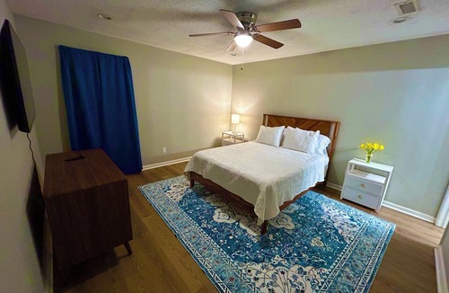 Greenville House | Stylish 2BR Townhome, Pet-Friendly, Parking, Near ECU!
