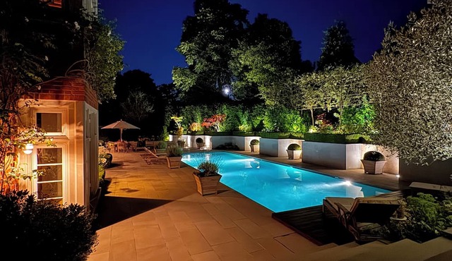 Luxury gated 6 bed Home with 15m heated pool and mature gardens