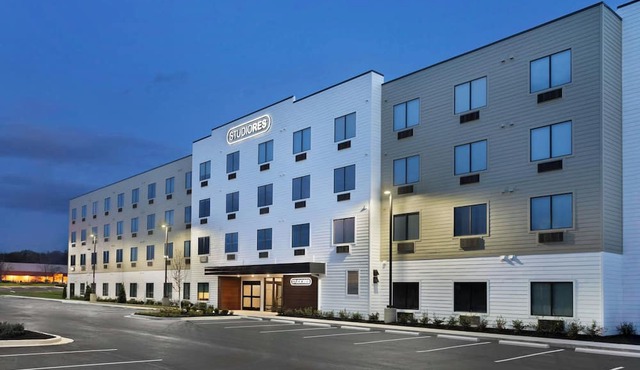 StudioRes by Marriott Fayetteville West