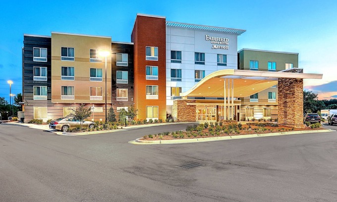 Greenville Hotel | Fairfield Inn & Suites by Marriott Greenville