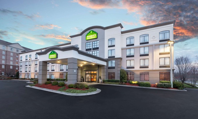 Concord Hotel | Wingate by Wyndham Charlotte Concord Mills/Speedway